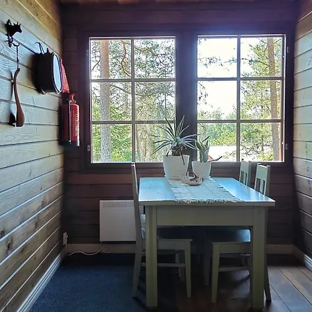 Nikolain Tupa, Vanha Hirsitalo Tuorila