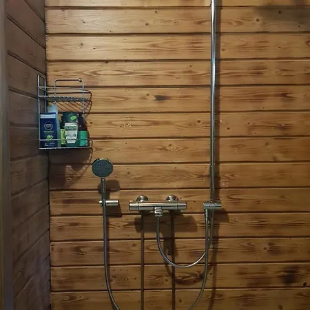 Nikolain Tupa, Vanha Hirsitalo Шале